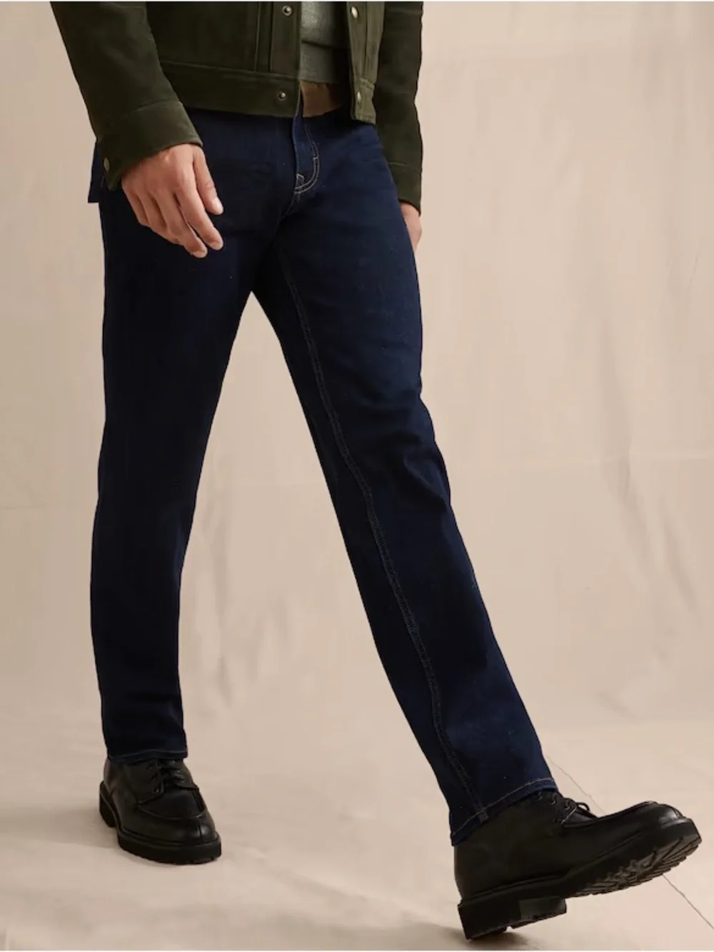 Banana Republic Men's Dark Blue Straight Jeans - Worn once